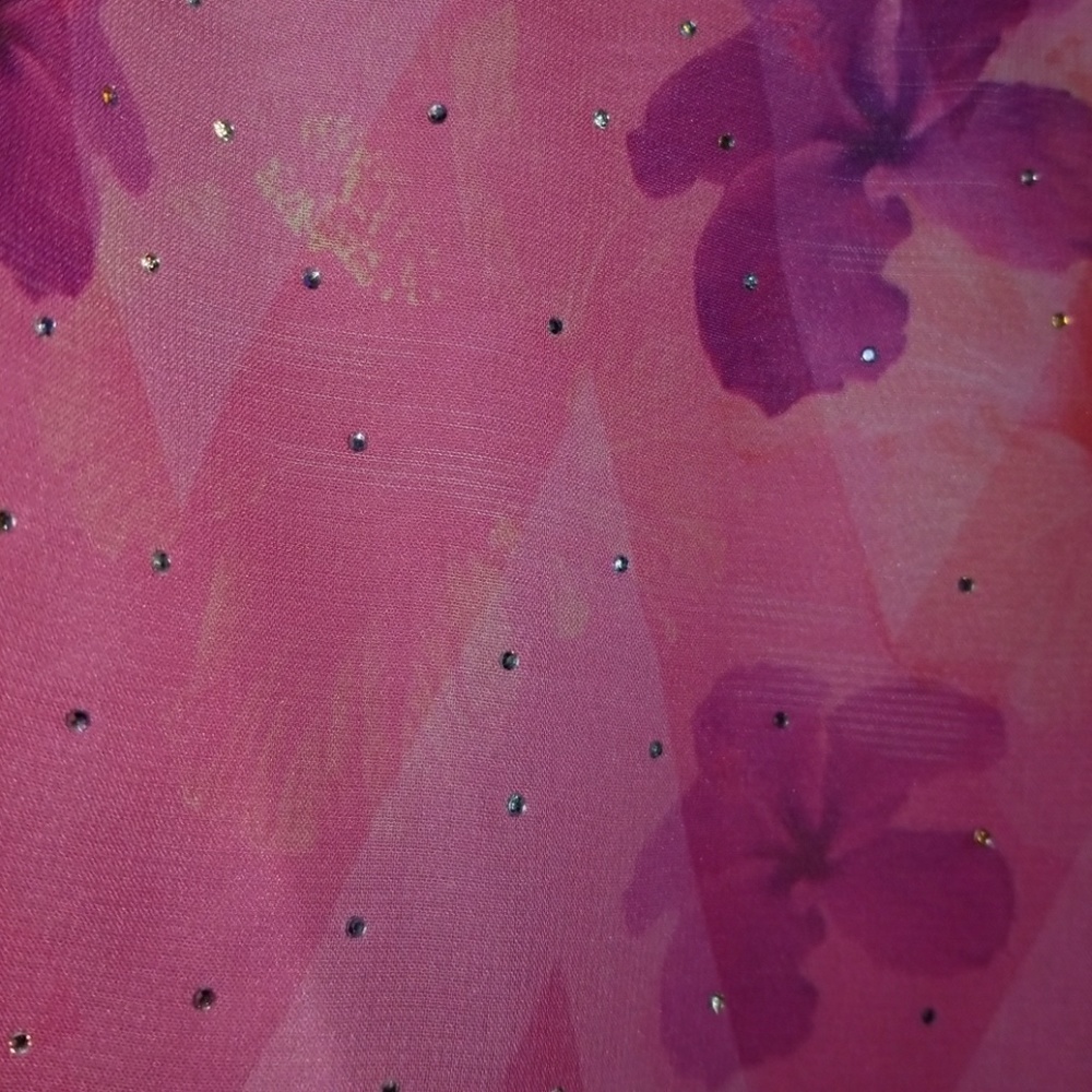 Fancy shirt - Picture 3 of 3
